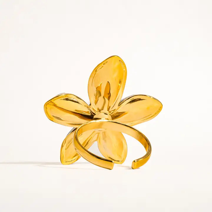 Kylie Pearl Flower Ring
