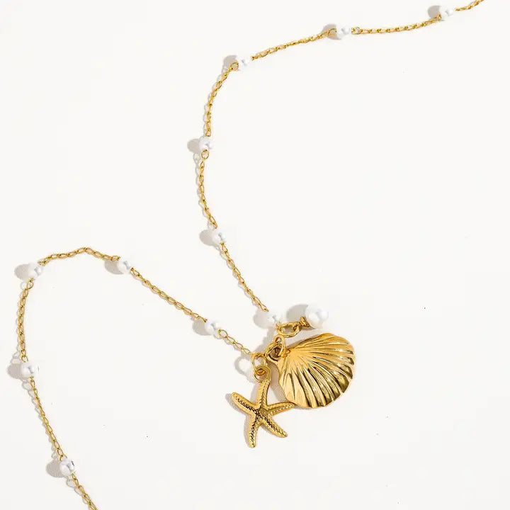 Capella Seashell Necklace