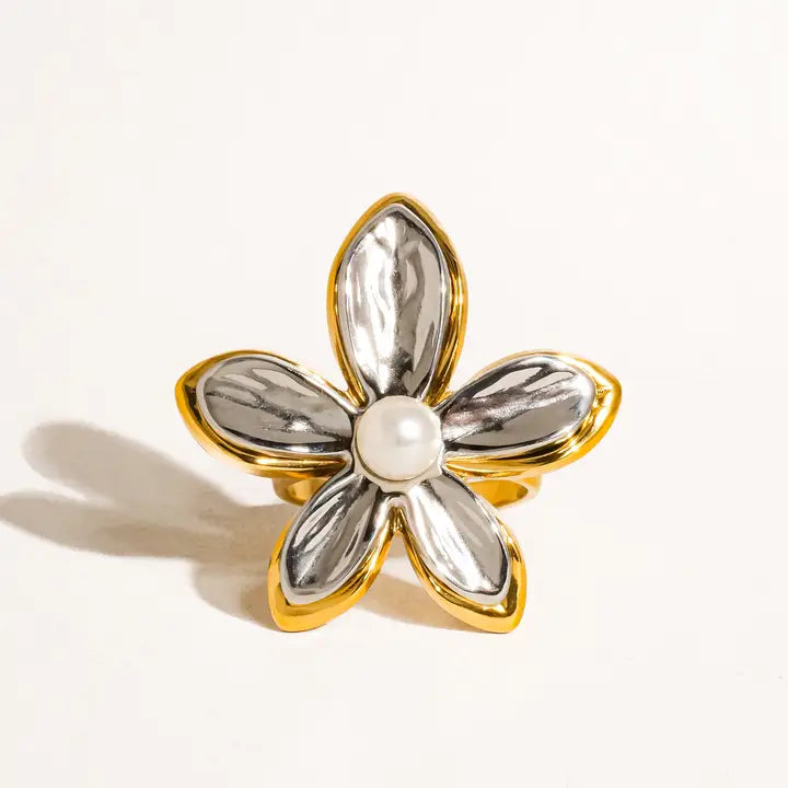 Kylie Pearl Flower Ring
